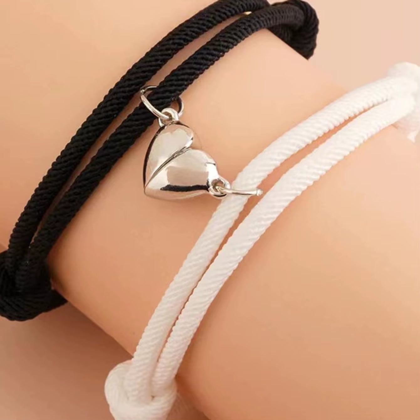 2 Pice Color Black White Hand Rope Love Magnetic Couple Good Friend Good Brother Party Student Travel Fashion Elegant Silver Mul.